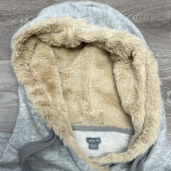 Aerie Oversized Cozy Spring Street Faux Fur Lined Hoodie Sweatshirt Gray M - Picture 14 of 16